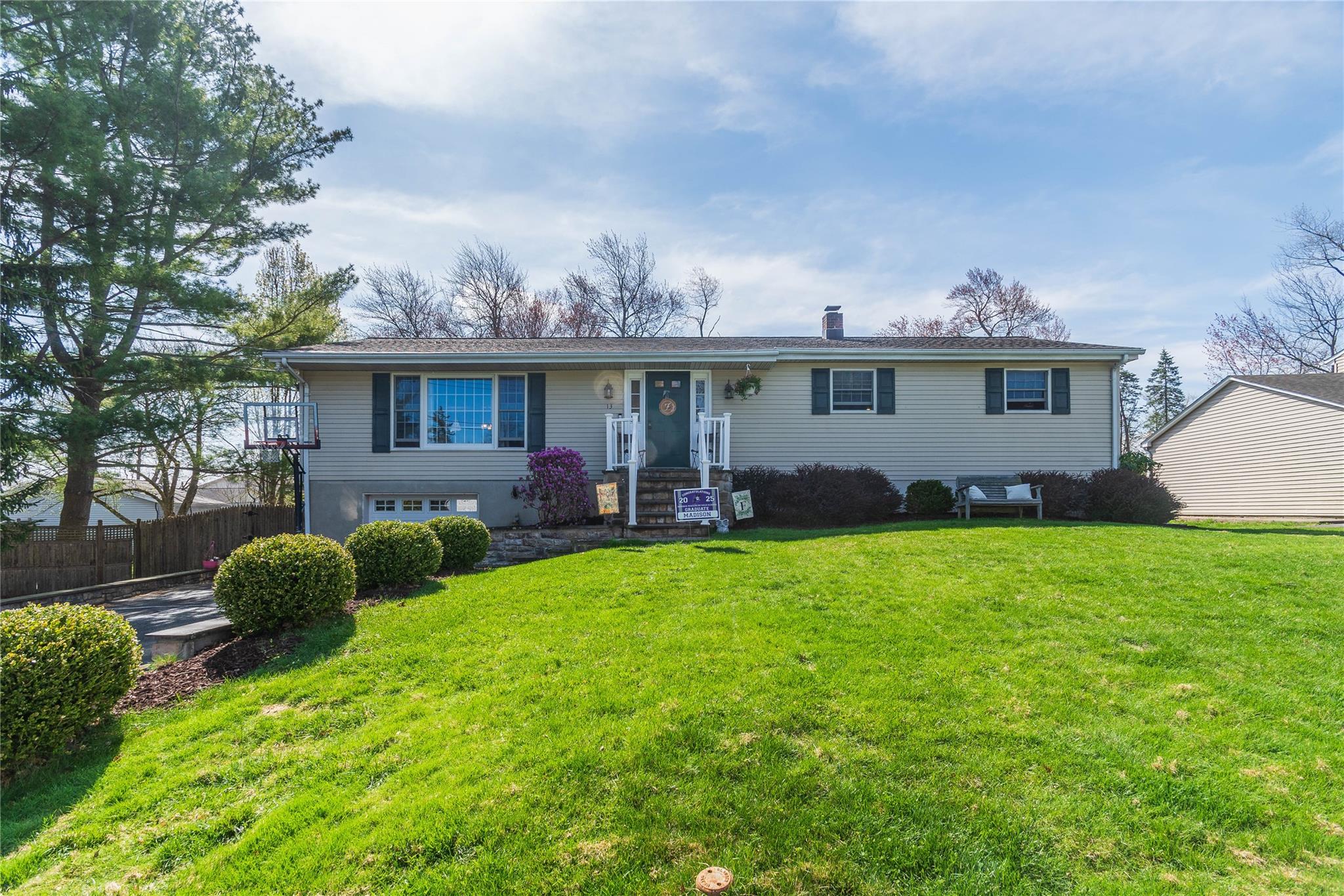 13 Tulip Lane, Monroe, New York image 31