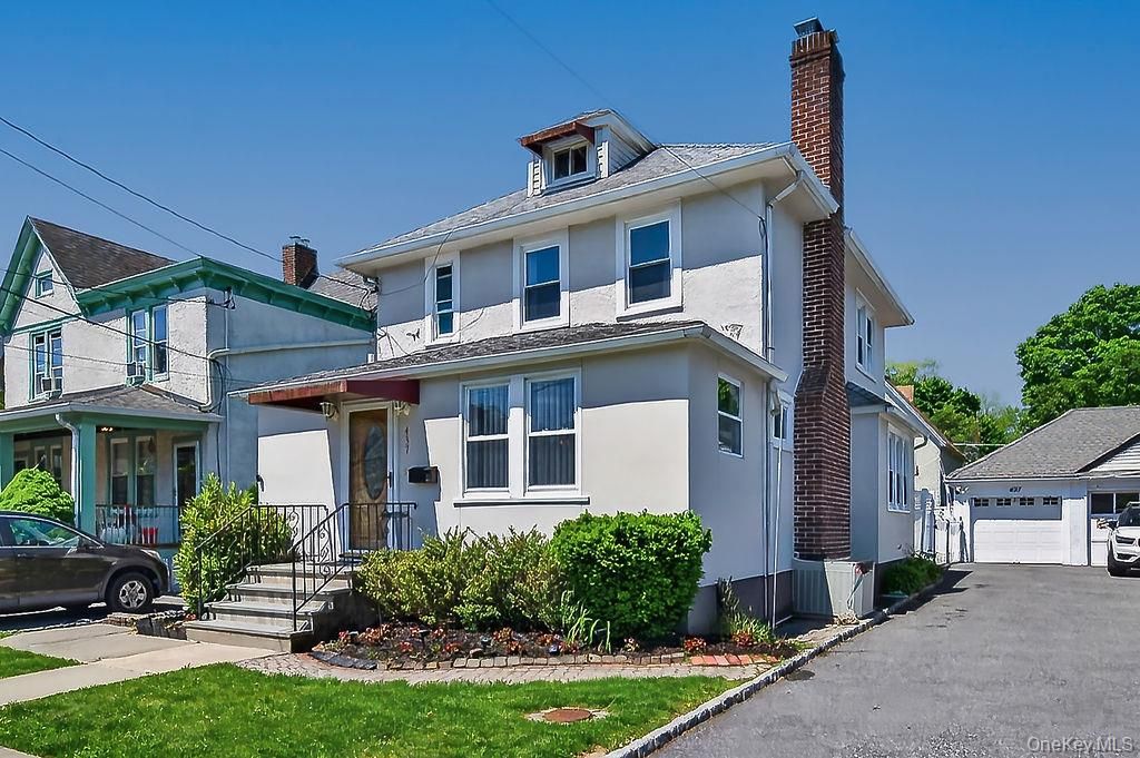 Photo of 437 Fourth Avenue, Pelham, NY 10803 (MLS # 1002838)