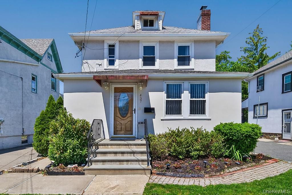 Photo of 437 Fourth Avenue, Pelham, NY 10803 (MLS # 1002838)