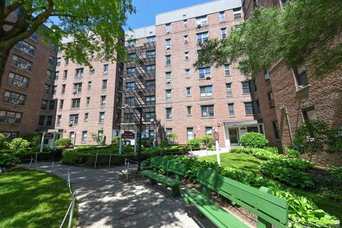 112-25 34th Avenue 3A Corona NY 11368