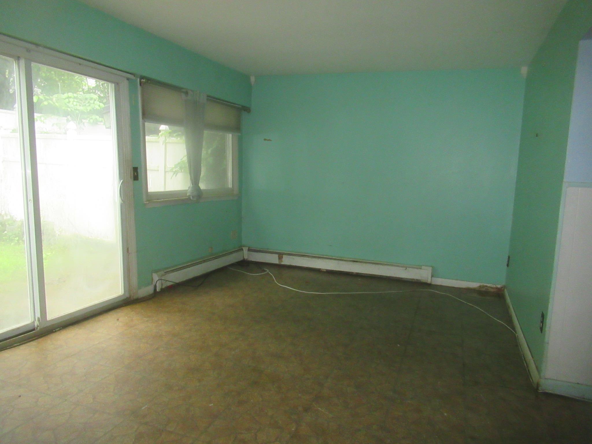 36 Sandburg Court, Middletown, New York image 6