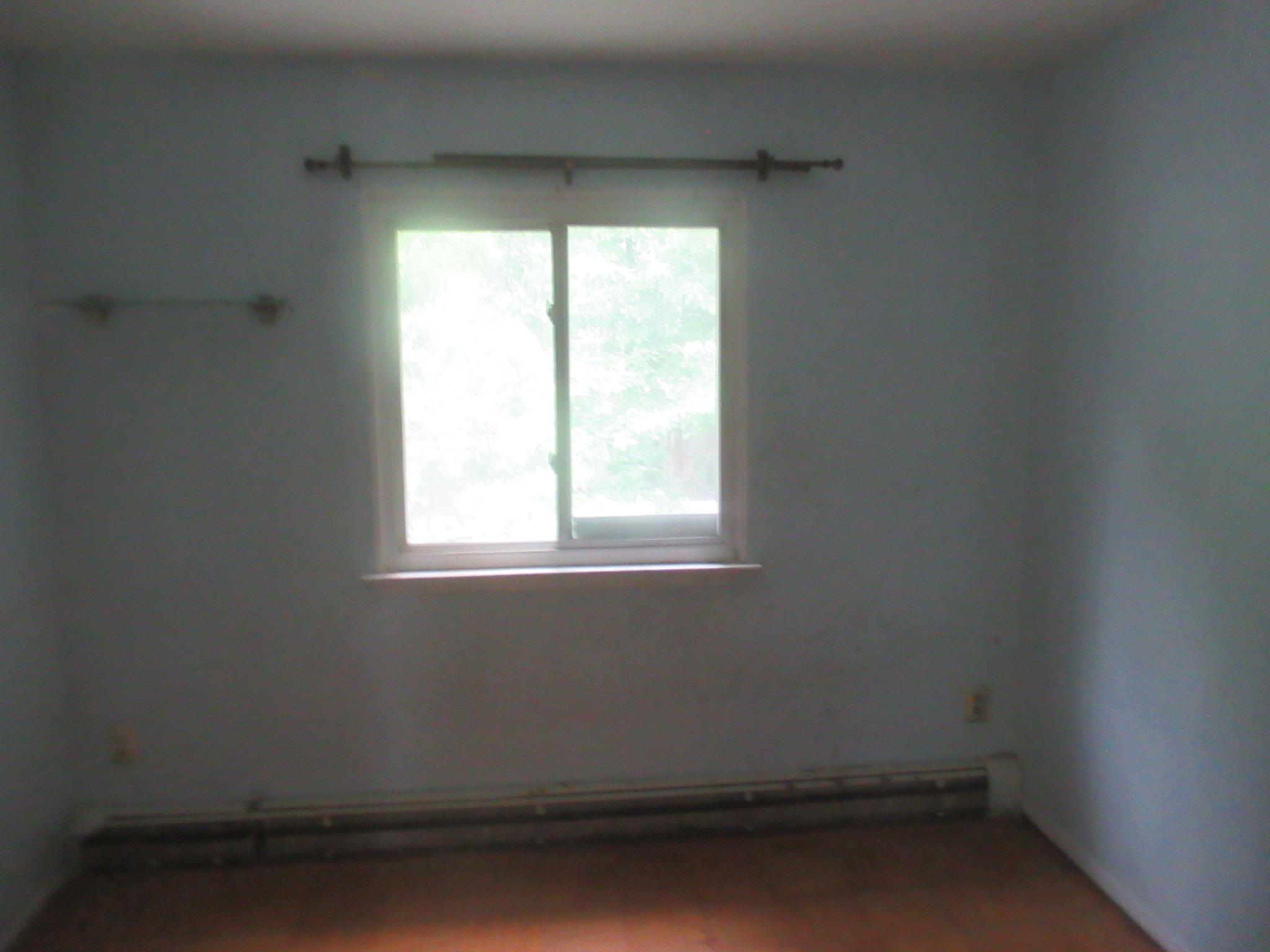 36 Sandburg Court, Middletown, New York image 8