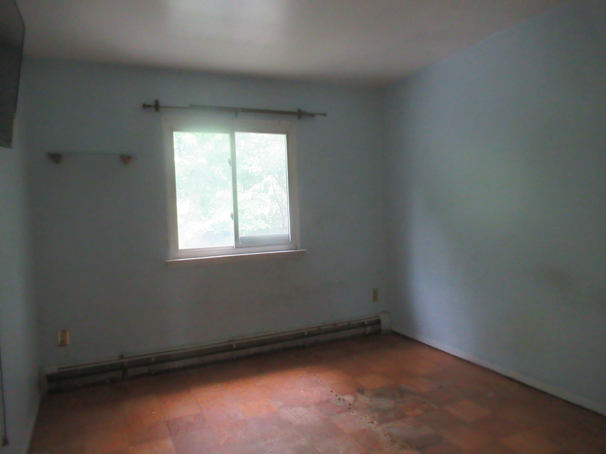 36 Sandburg Court, Middletown, New York image 7