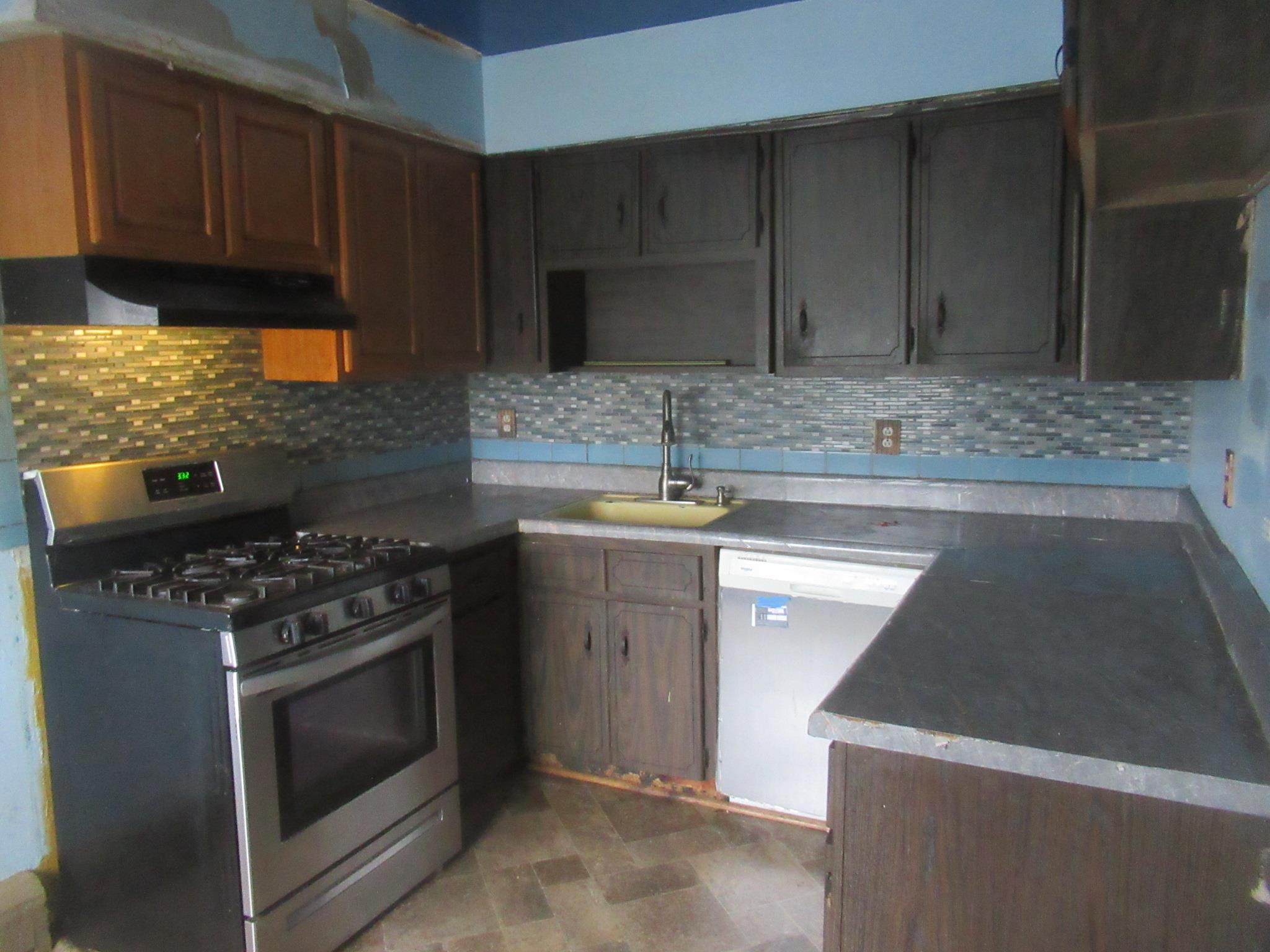 36 Sandburg Court, Middletown, New York image 4