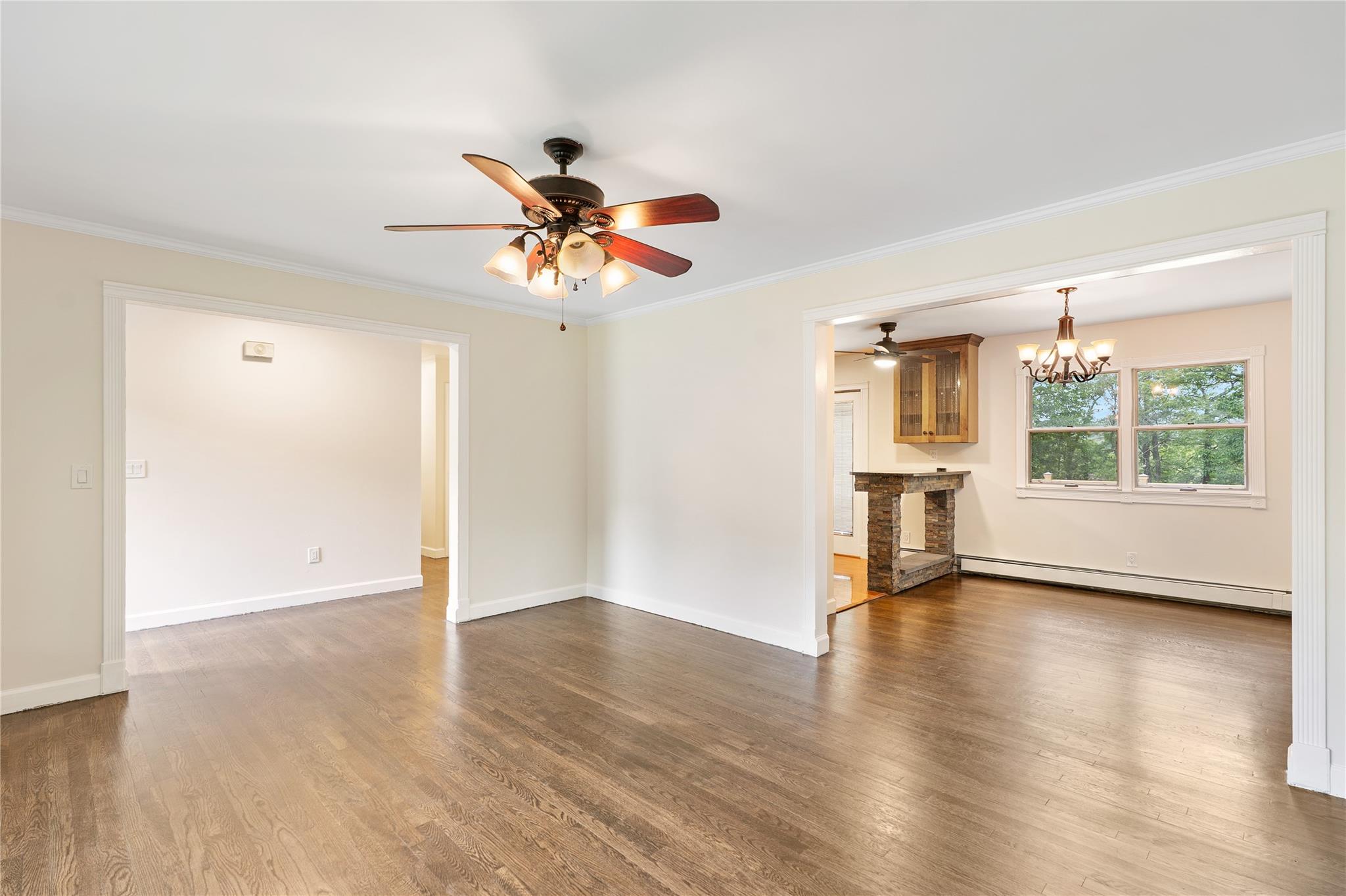 11 Woodland Road, Woodbury, New York image 7