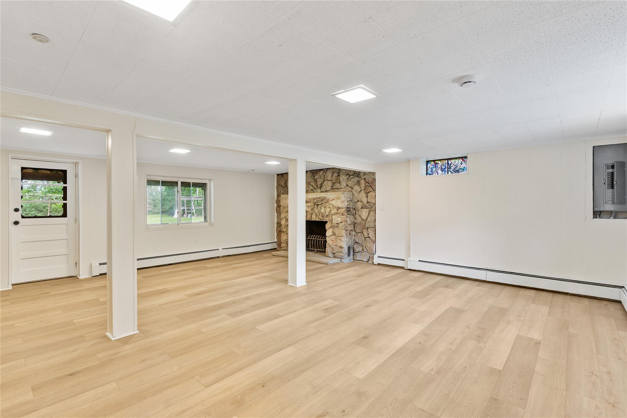 11 Woodland Road, Woodbury, New York image 25