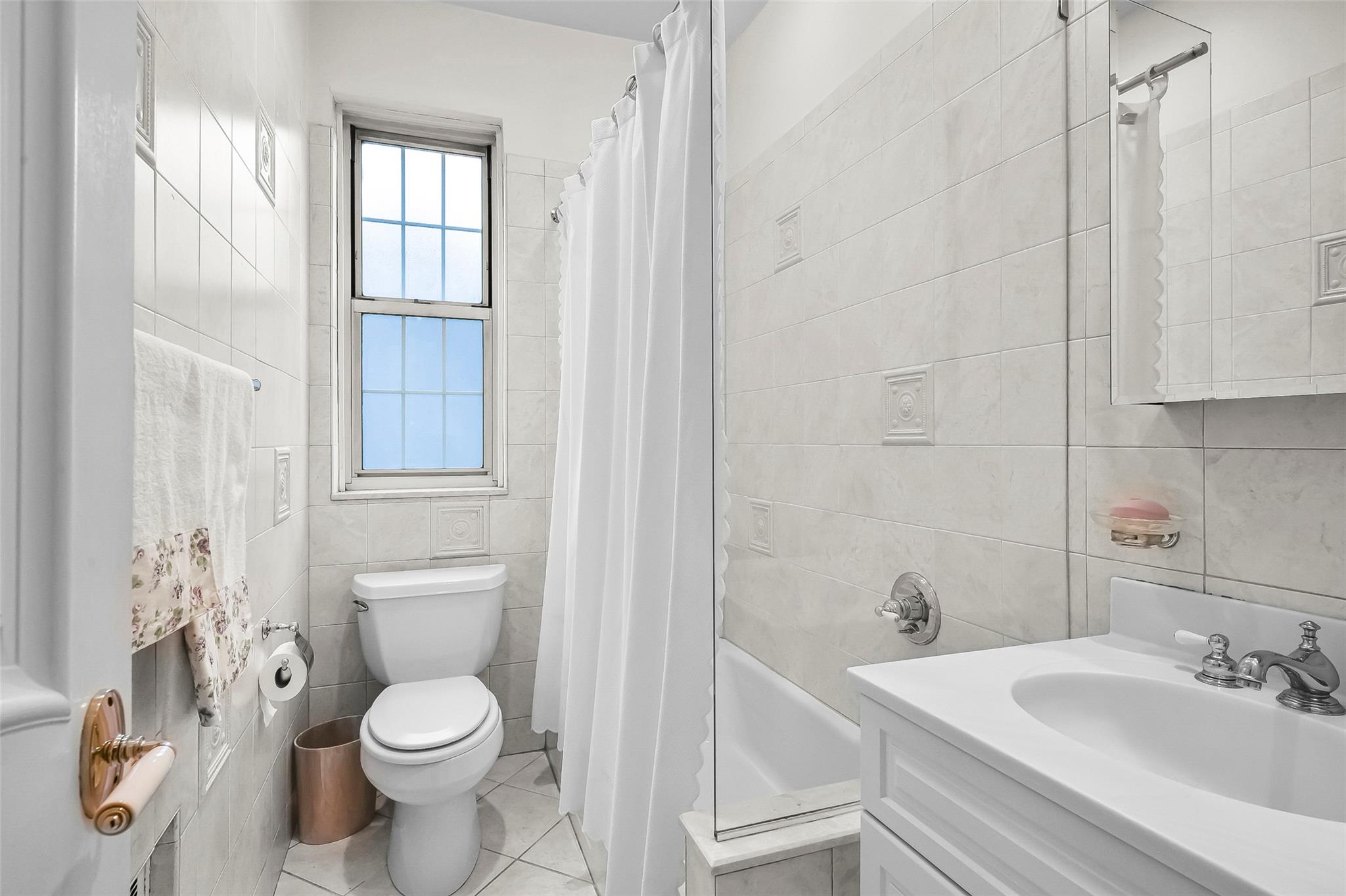 16 N Chatsworth Avenue #45, Larchmont, New York image 14