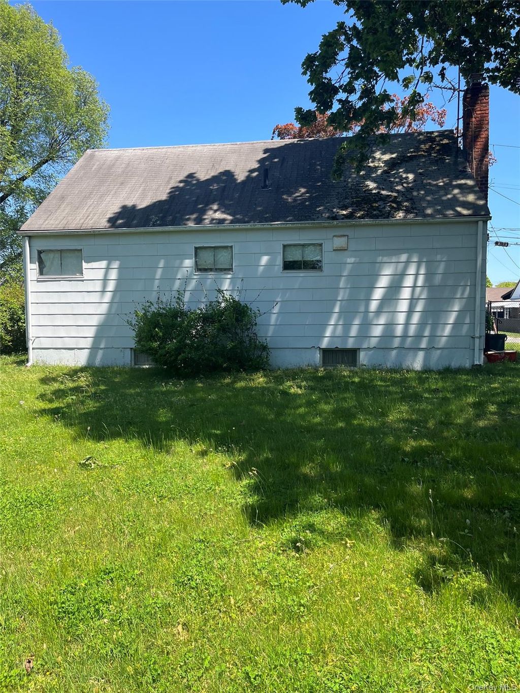 Photo of 497 Maryann Lane, West Hempstead, NY 11552 (MLS # 1005471)