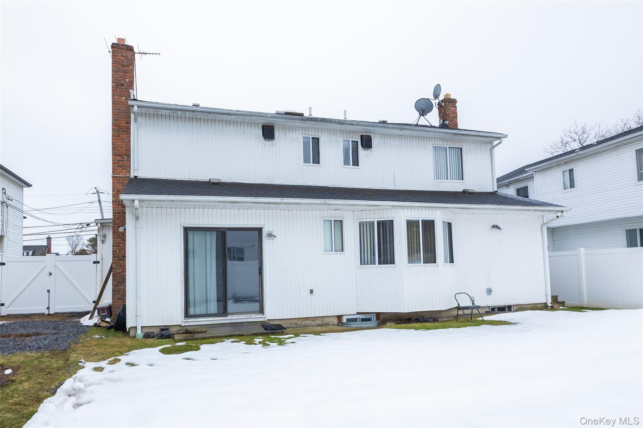 1259 JERUSALEM AVE Avenue