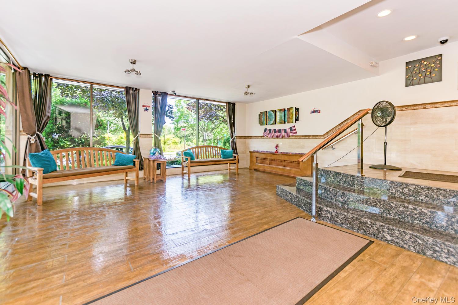 1874 Pelham Parkway S 2P