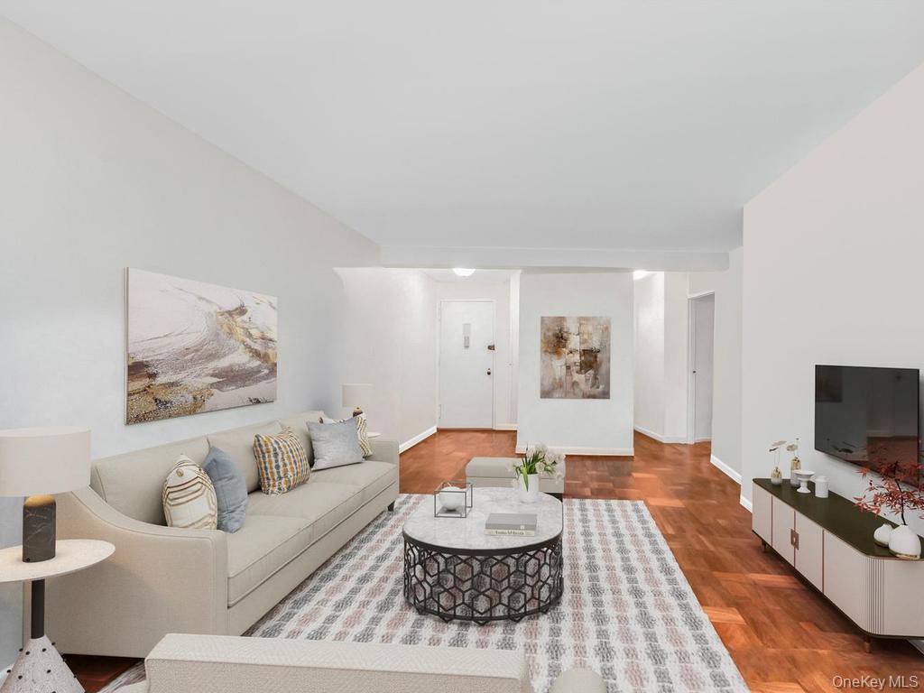 1874 Pelham Parkway S 2P