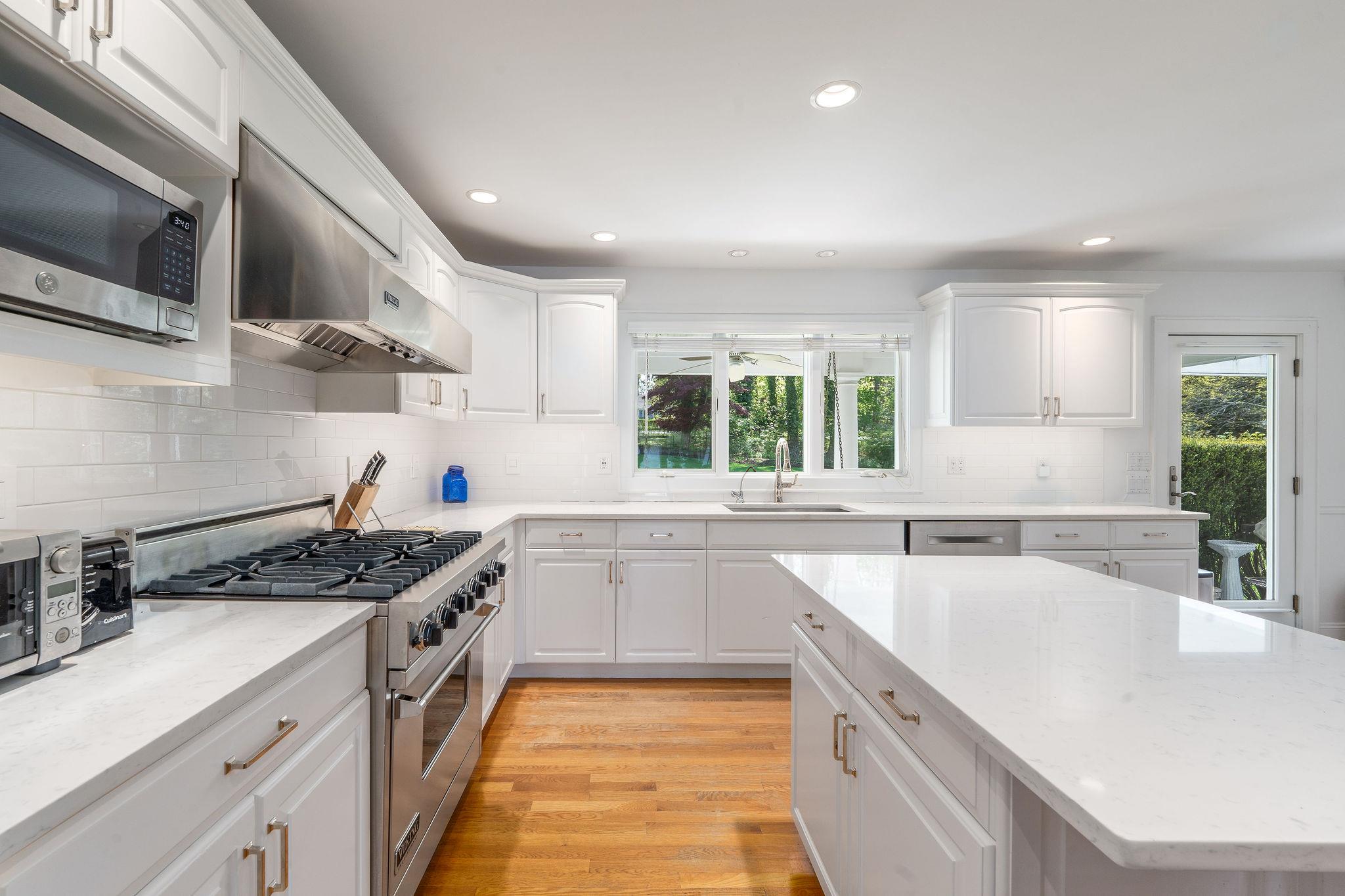 2455 New Suffolk Avenue, Mattituck, New York image 15