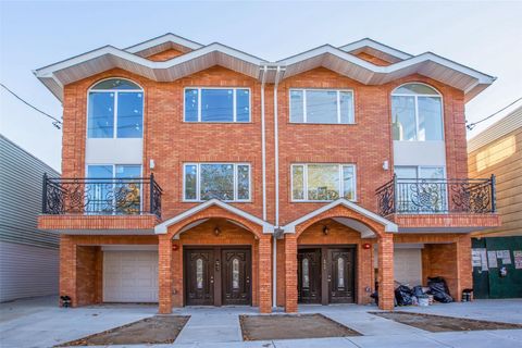 Multifamily For Sale - 6960 Caldwell Avenue<br/> Maspeth, NY 11378