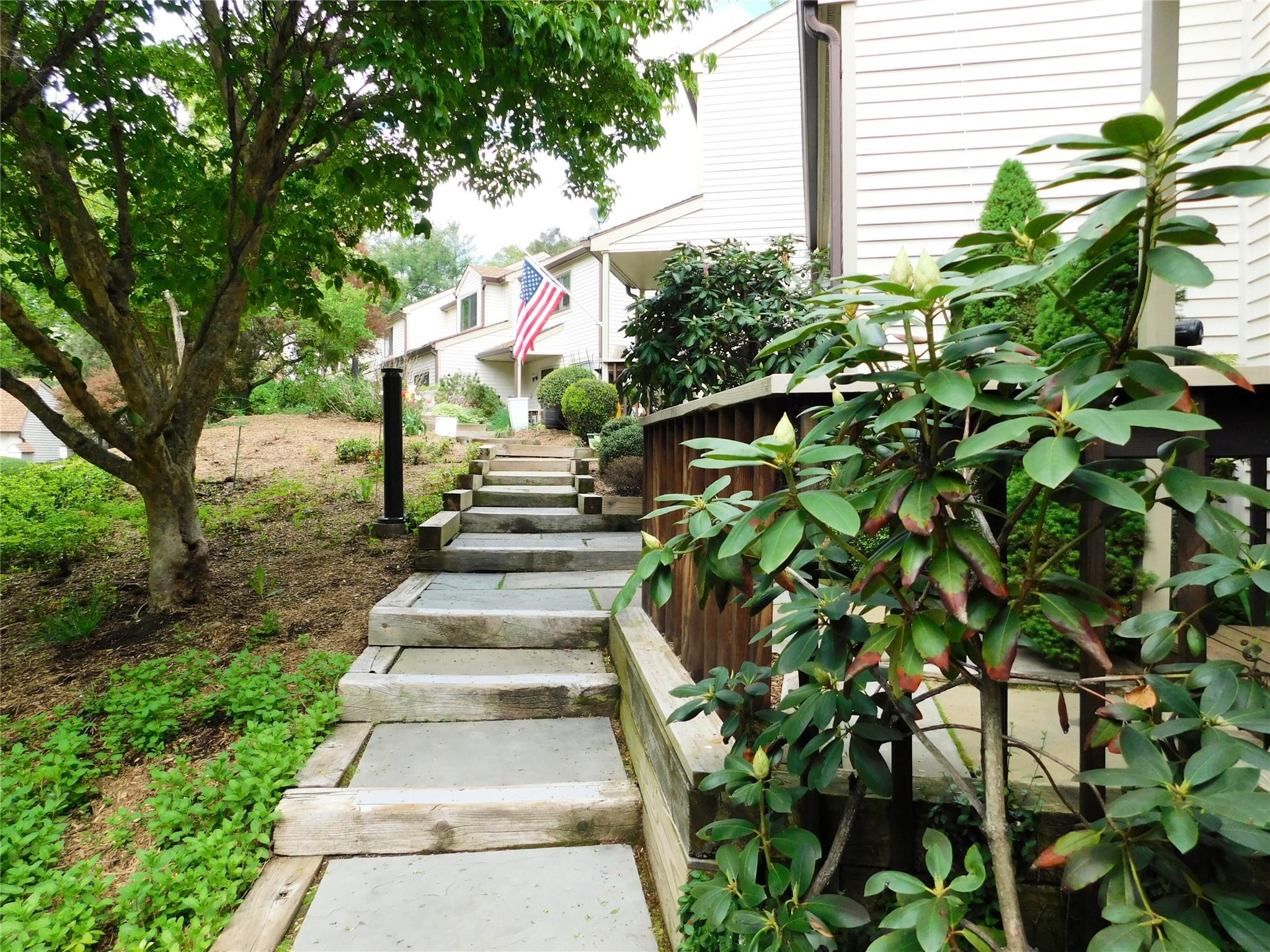 42 Touchstone Way