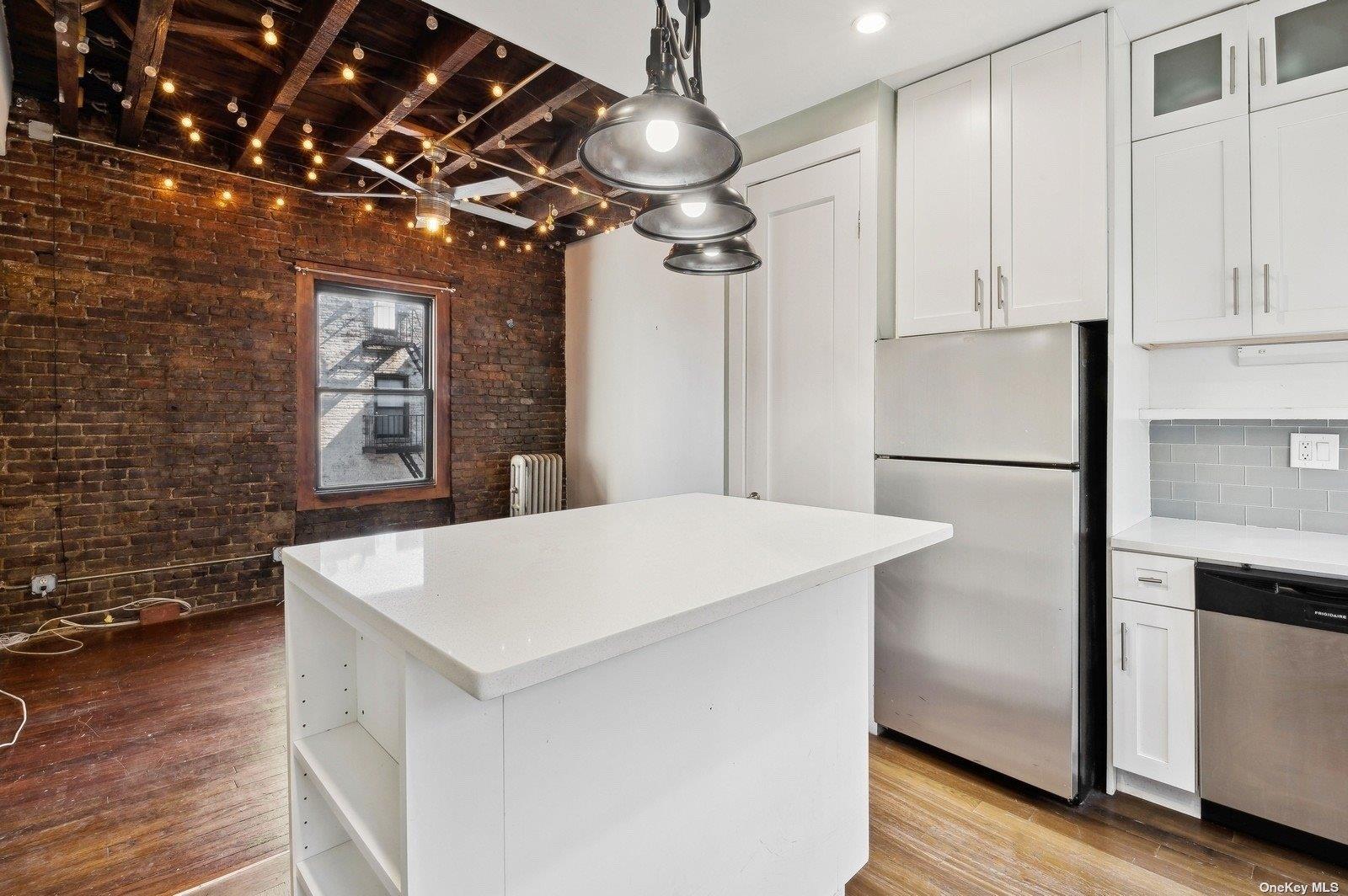 21-16 35th Street St #5B, Astoria, New York image 5