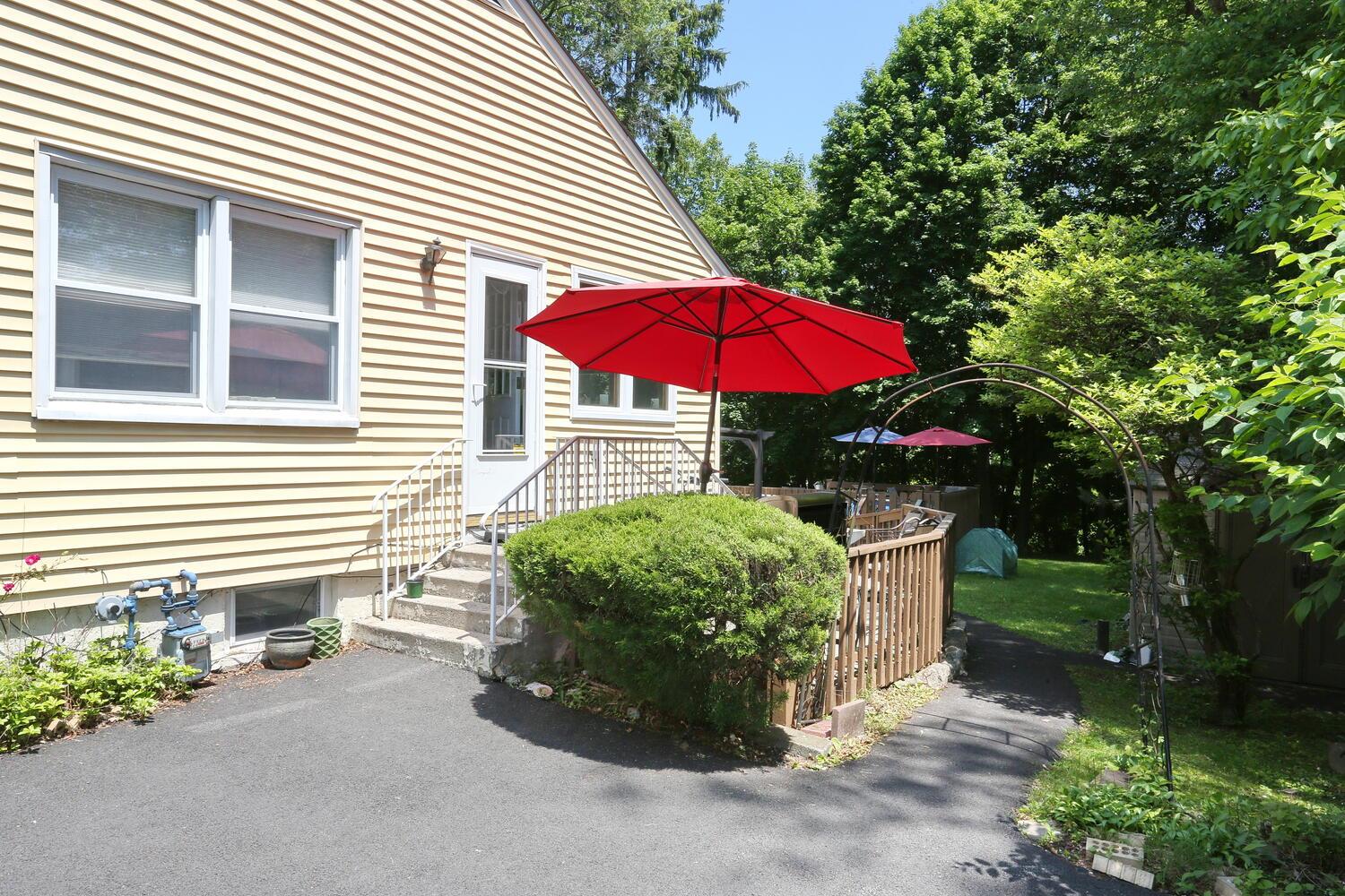 173 Massachusetts Avenue, Congers, New York image 4