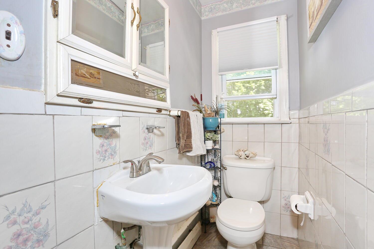 173 Massachusetts Avenue, Congers, New York image 13