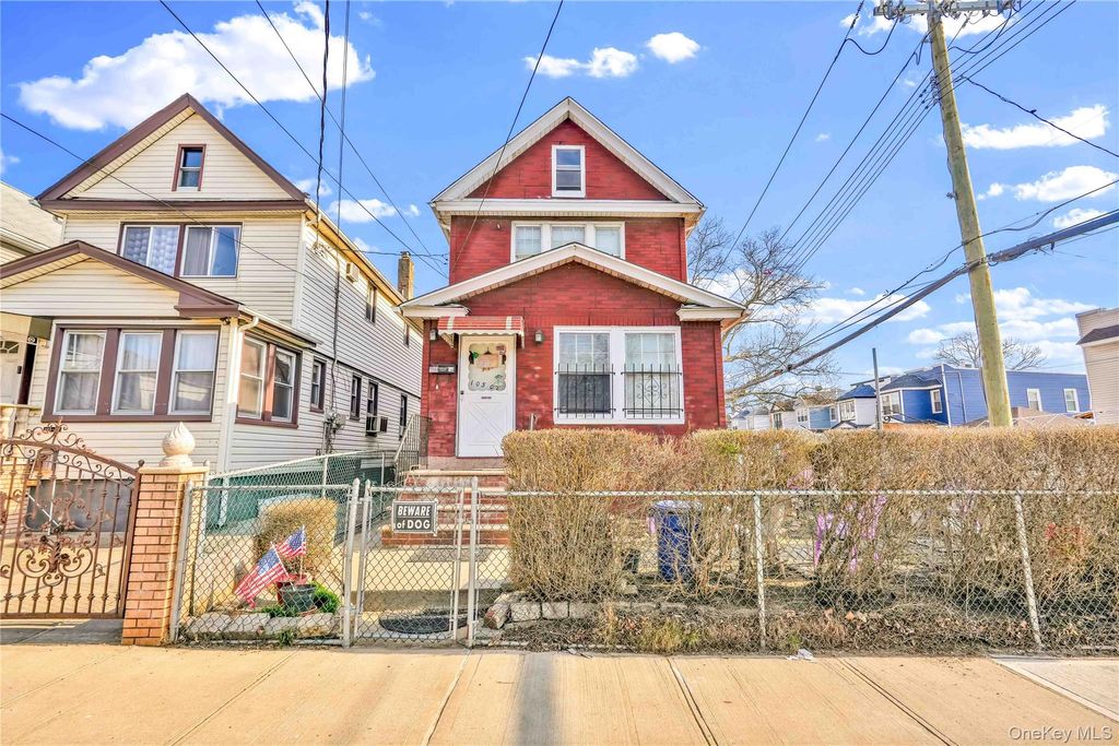 Photo of 10502 107th Avenue, Ozone Park, NY 11417 (MLS # 986566)