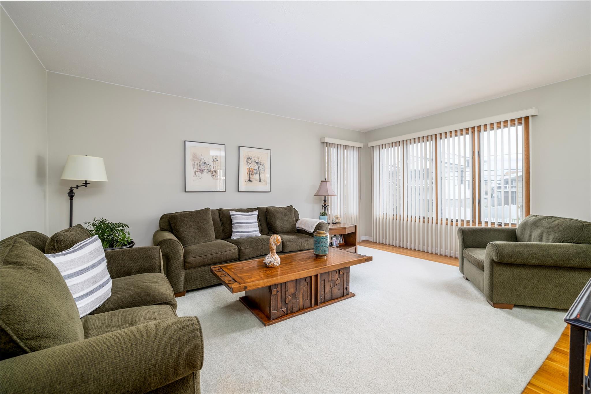 465 Nassau Avenue, Freeport, New York image 2