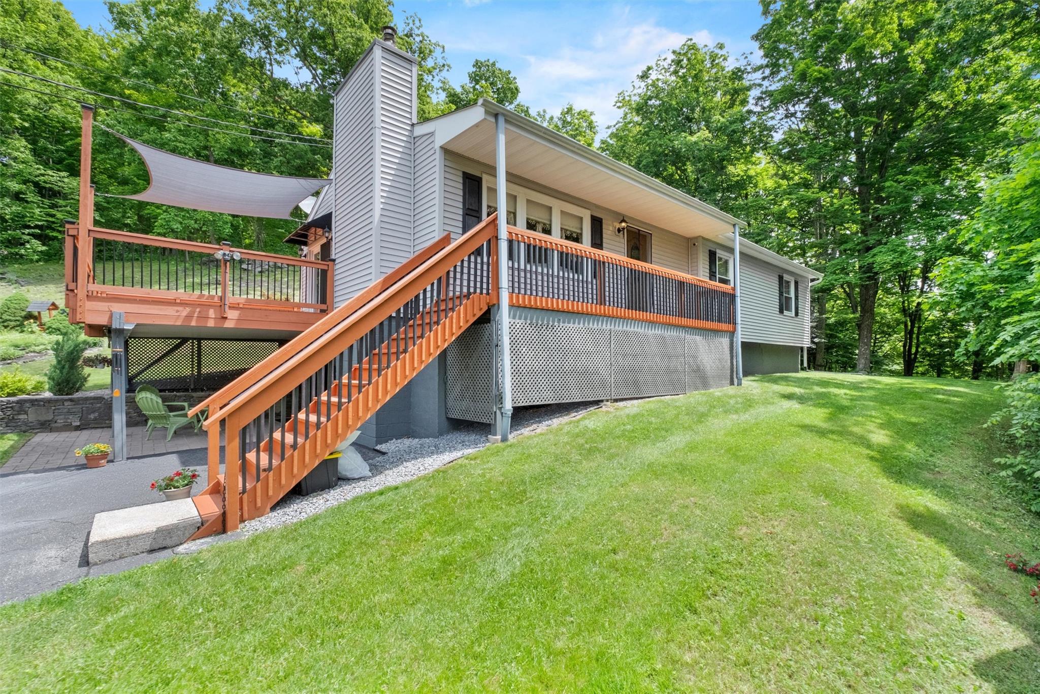 219 Cardinal Road, Hyde Park, New York image 4