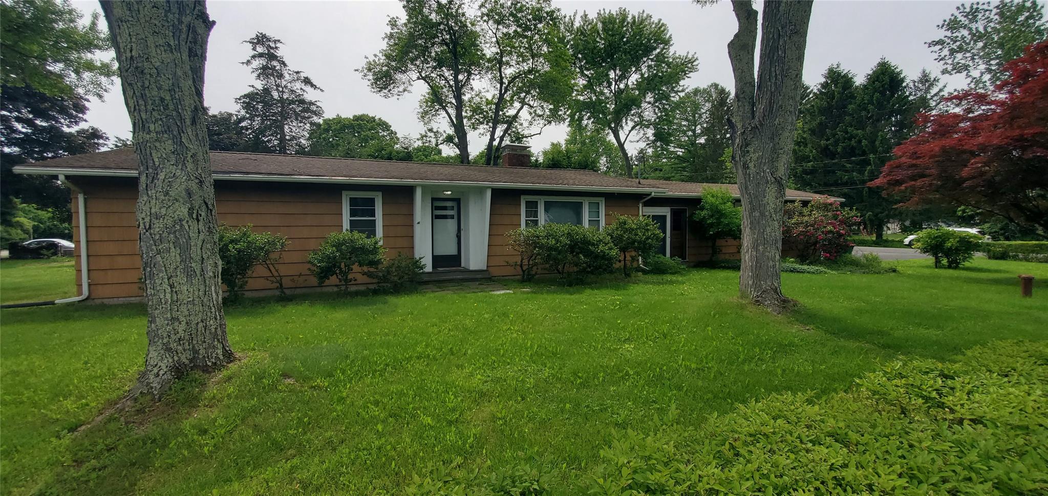Rental Property at Mountainview Road, Fishkill, New York - Bedrooms: 3 
Bathrooms: 2 
Rooms: 6  - $3,000 MO.