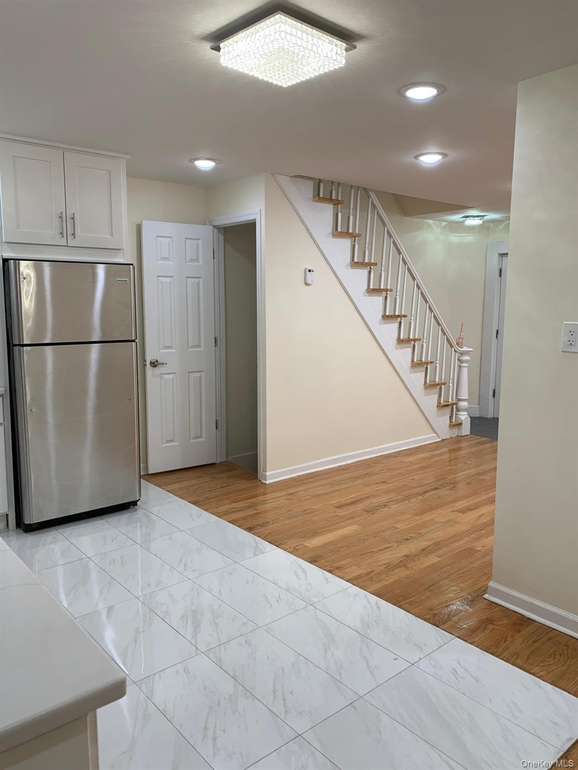 Ossining, New York 10562, United States, 3 Bedrooms Bedrooms, ,1 BathroomBathrooms,Residential,Active,216716