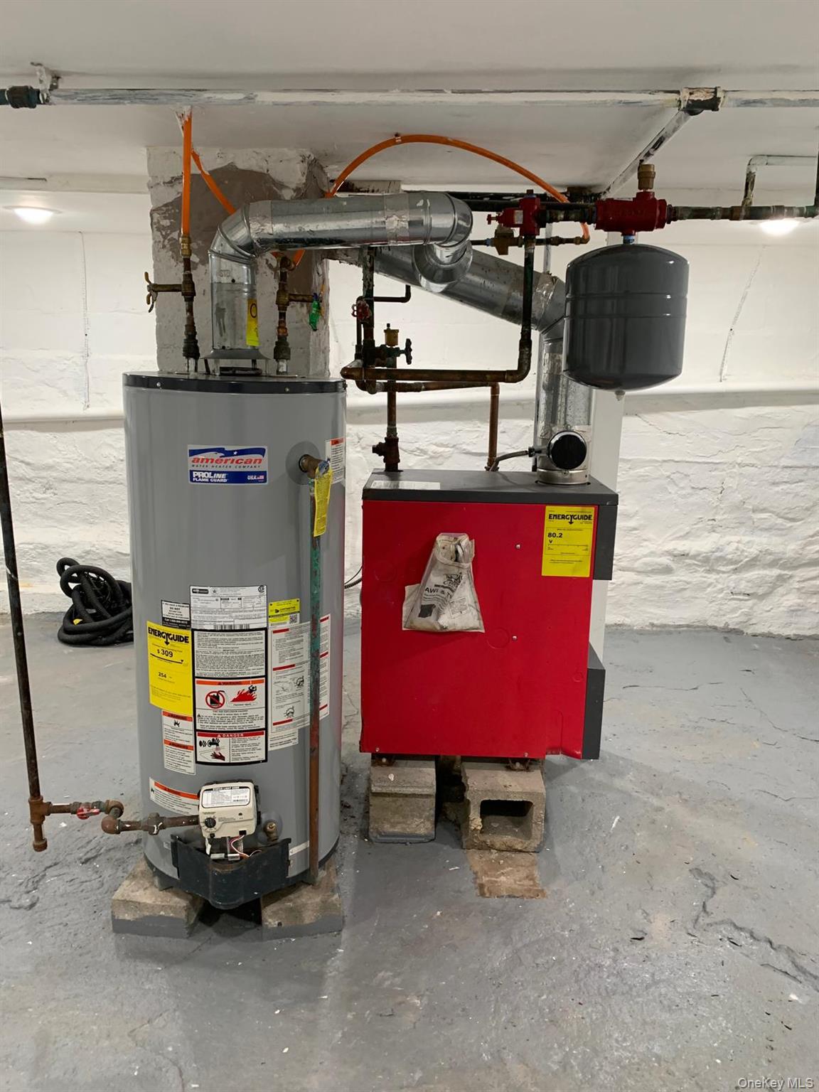 Ossining, New York 10562, United States, 3 Bedrooms Bedrooms, ,1 BathroomBathrooms,Residential,Active,216716