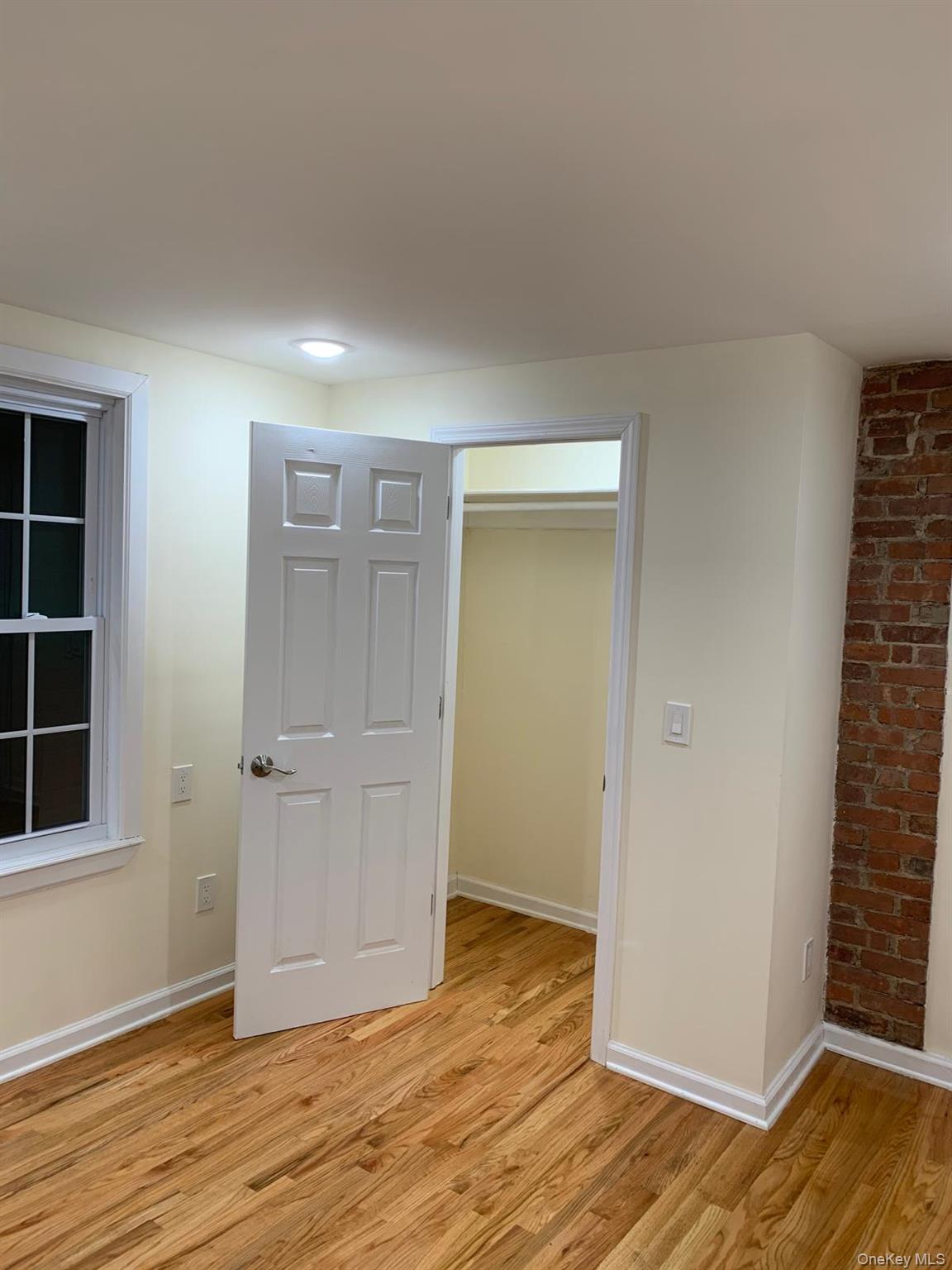 Ossining, New York 10562, United States, 3 Bedrooms Bedrooms, ,1 BathroomBathrooms,Residential,Active,216716