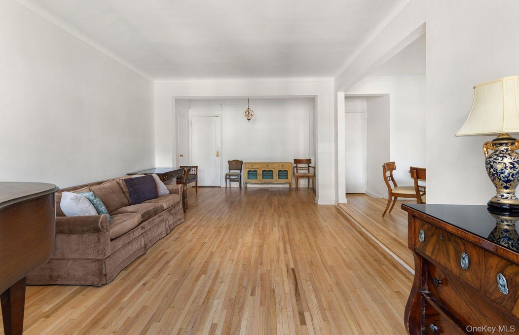Photo of 68-61 Yellowstone Blvd Blvd #518, Forest Hills, NY 11375 (MLS # 1068434)