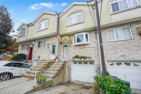 59 Deirdre Court Staten Island NY 10304