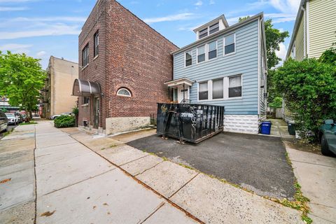 2039 Colonial Avenue Bronx NY 10461