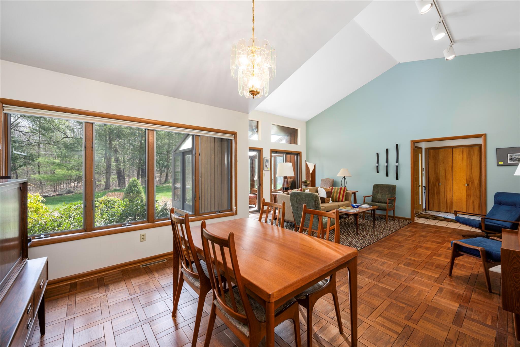 23 Stoutenburgh Drive, Hyde Park, New York image 8