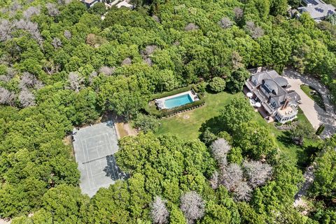 1903 Deerfield Road Water Mill NY 11976