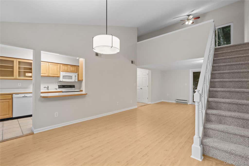 Photo of 208 Harris Road, Bedford Hills, NY 10507 (MLS # 1022944)