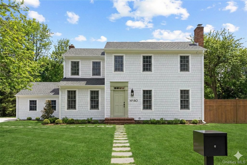 Photo of 180 Highland Avenue, Northport, NY 11768 (MLS # 964383)