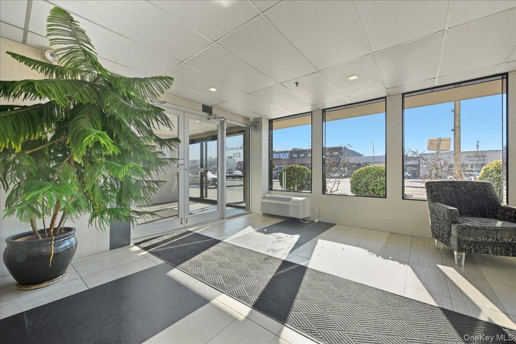 Photo of 235 W Park Avenue #103, Long Beach, NY 11561 (MLS # 956428)