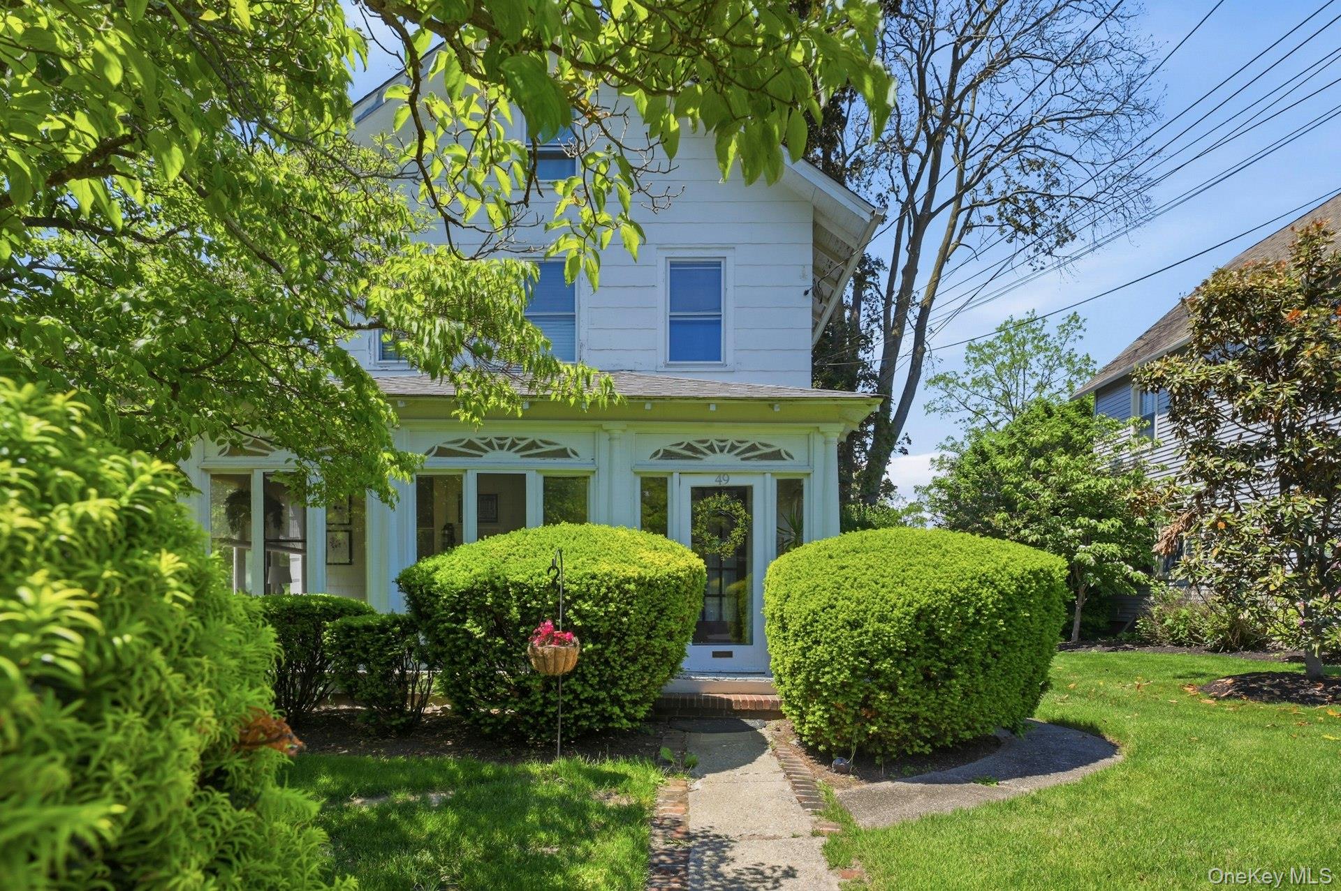 49 Clinton Avenue