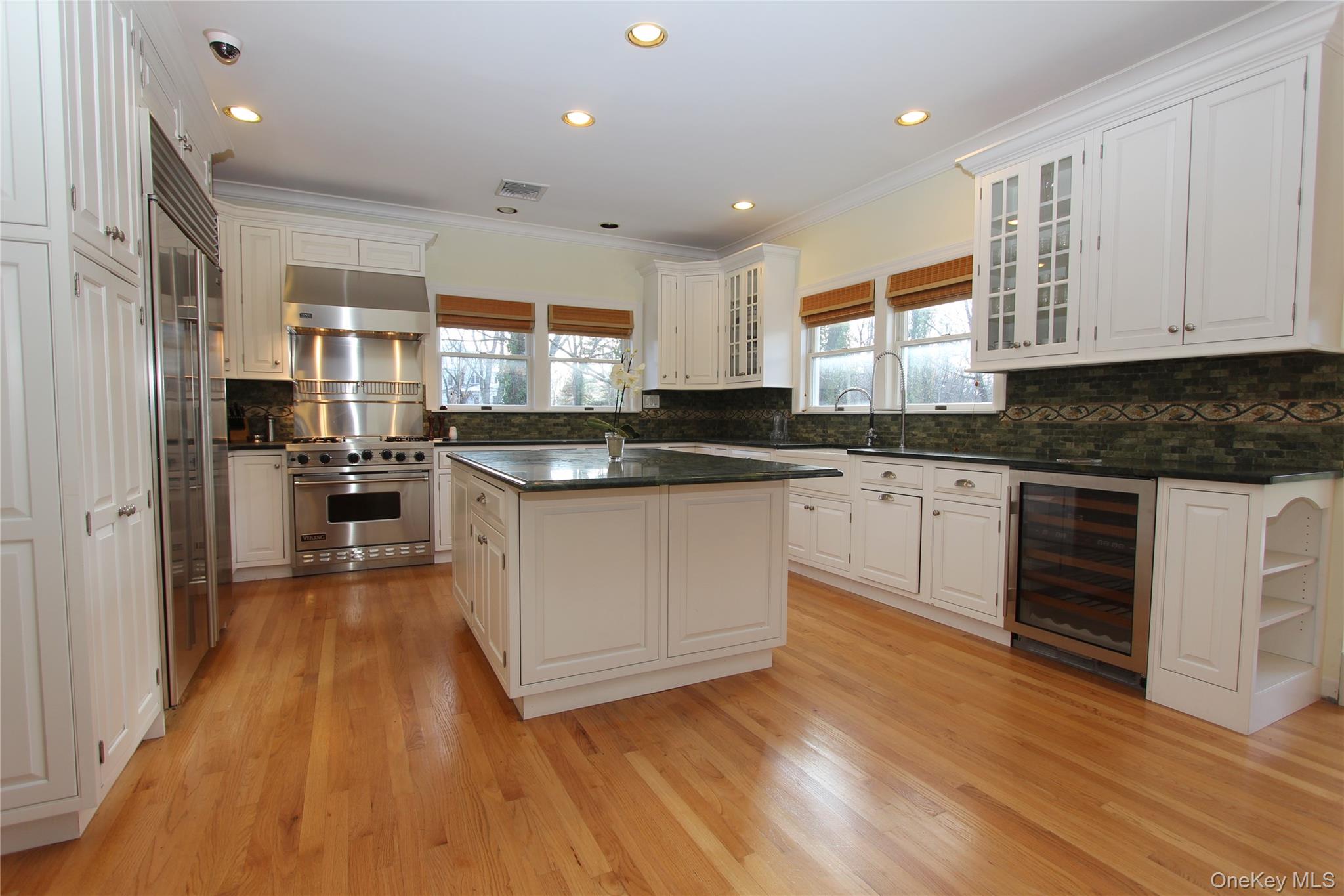 445 Grace Church Street