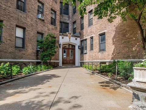 Homes For Sale - 3875 Waldo Avenue #9R<br/> Bronx County, Bronx, NY 10463