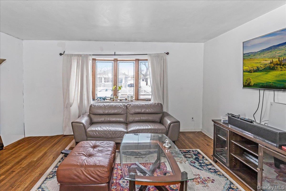 24 Harrison Avenue - Photo 4