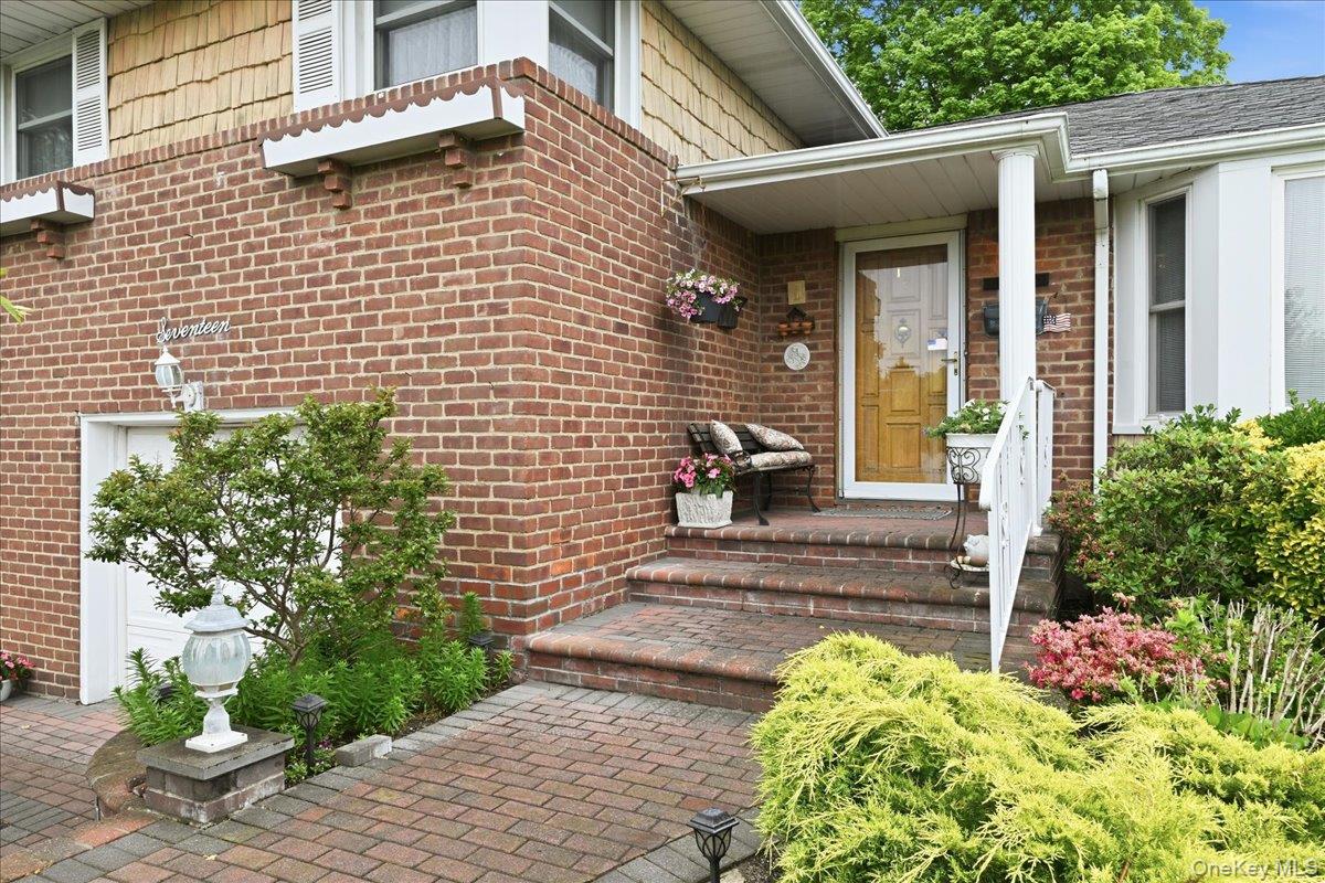 17 Avon Road