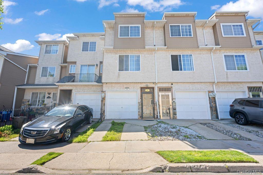 84 Long Pond Lane