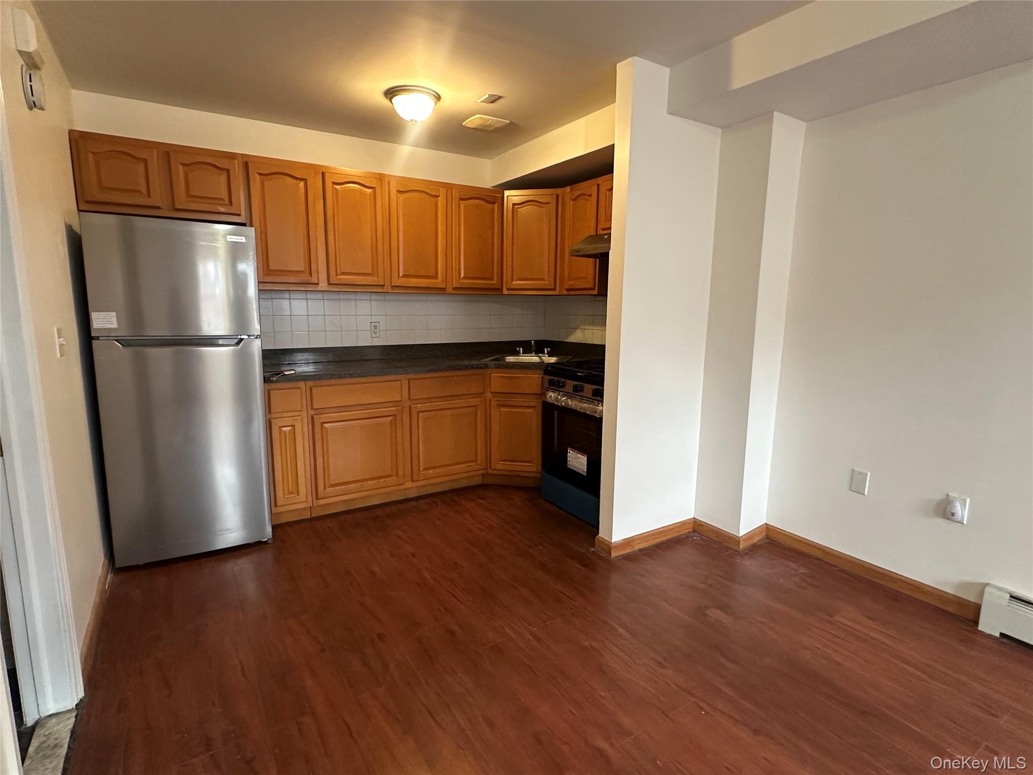 697 Sheffield Avenue