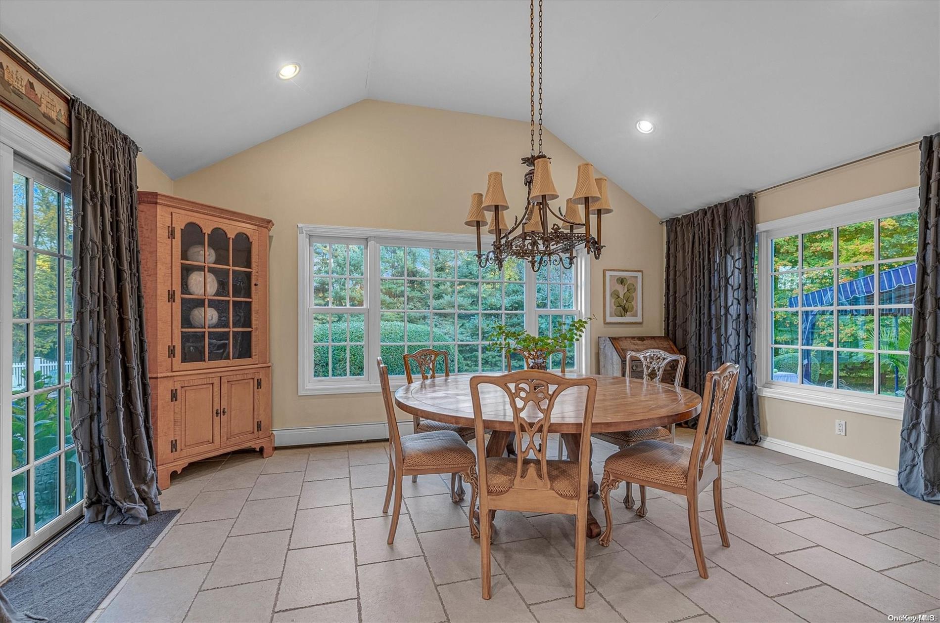 2 Peacock Lane, Lattingtown, New York image 14