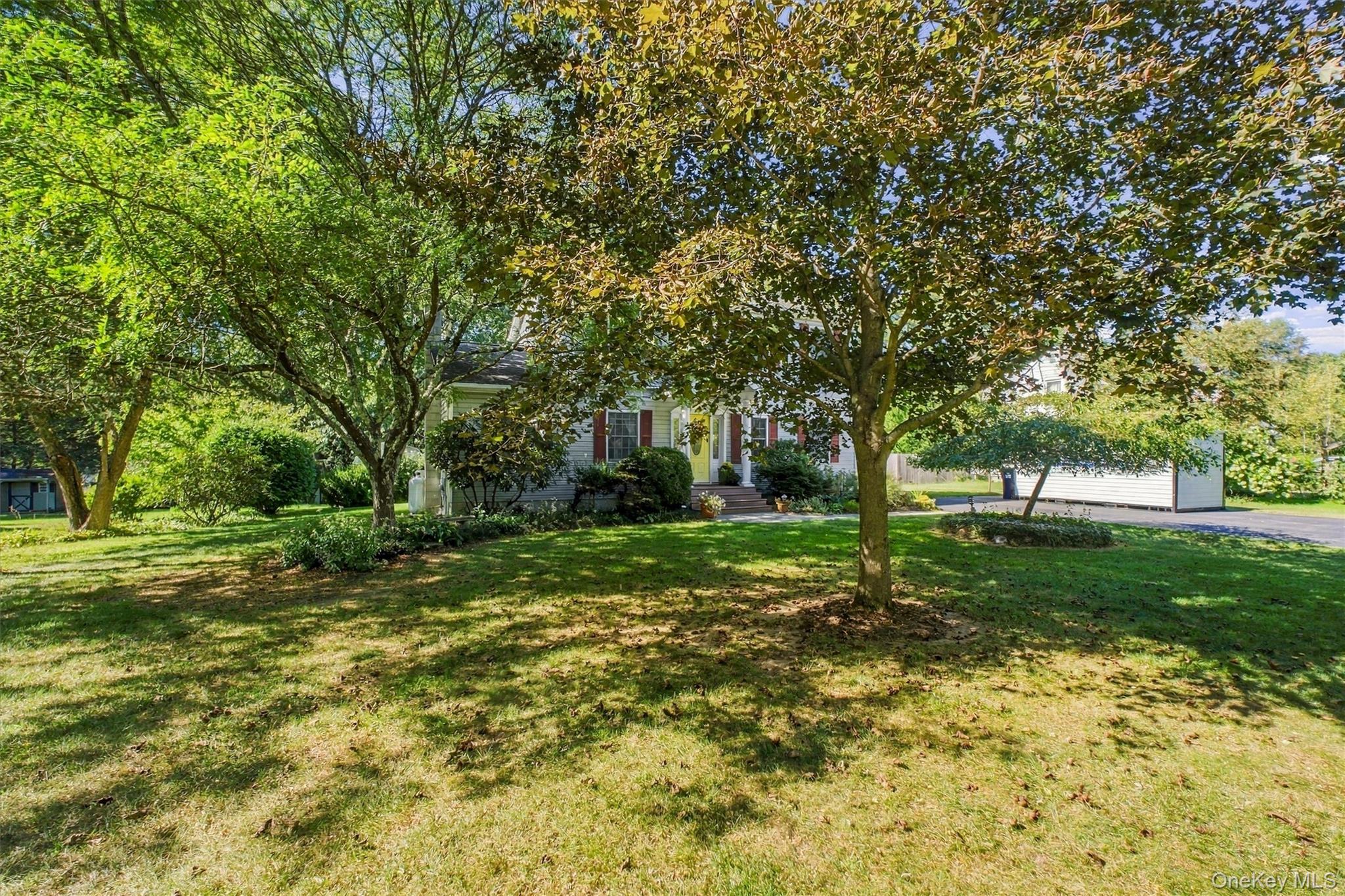 413 Sepasco Center Street