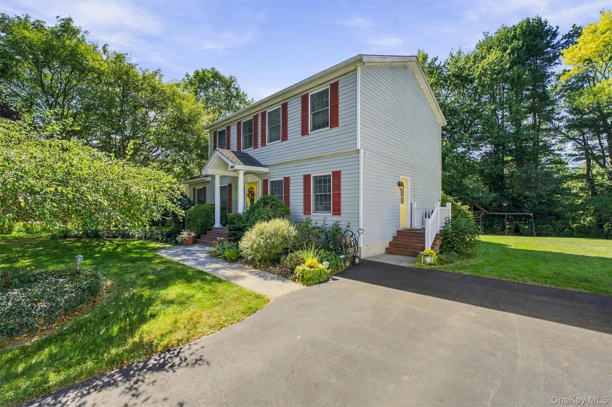 413 Sepasco Center Street