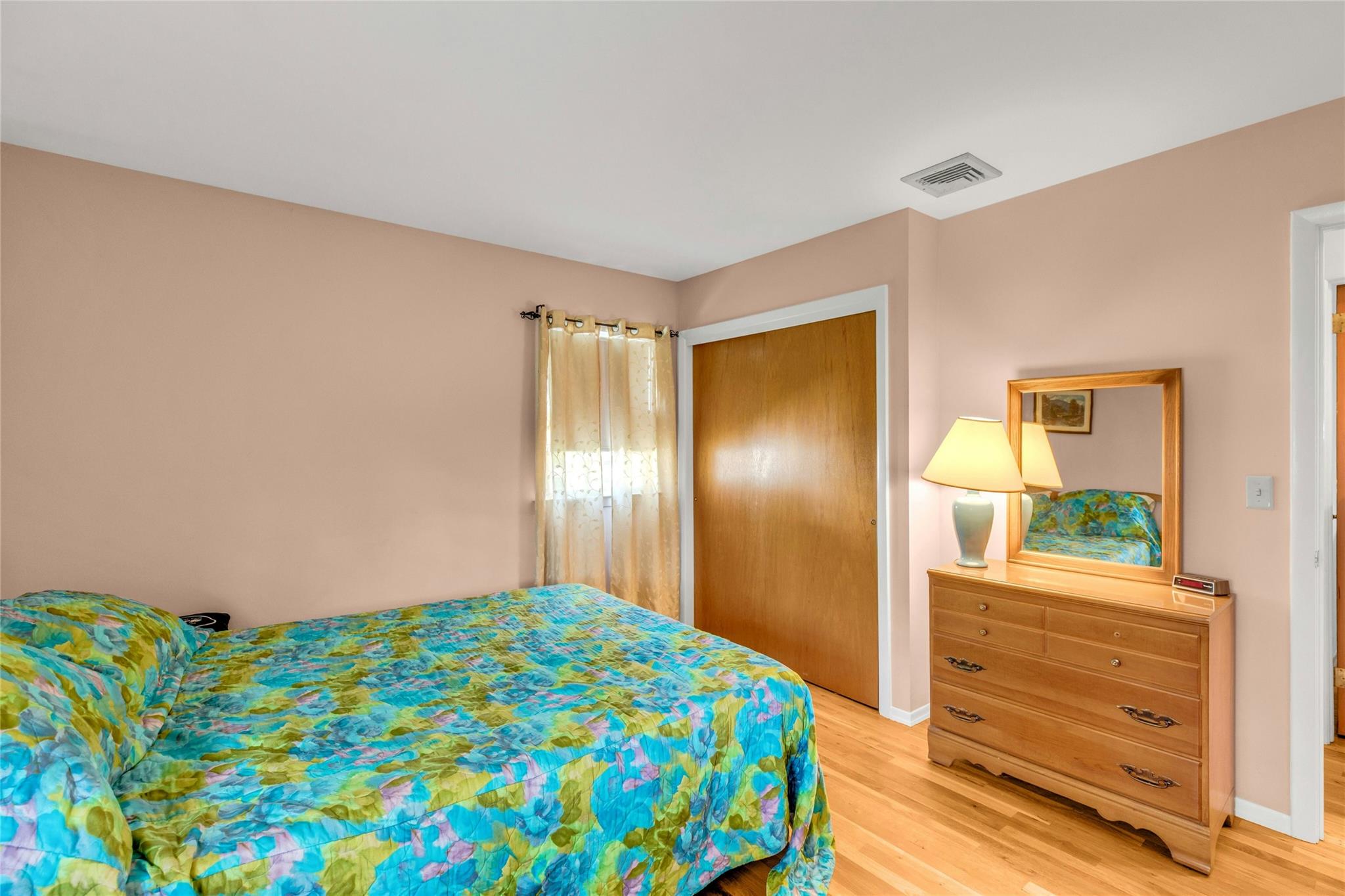 12 Harvard Drive, Hampton Bays, New York image 16