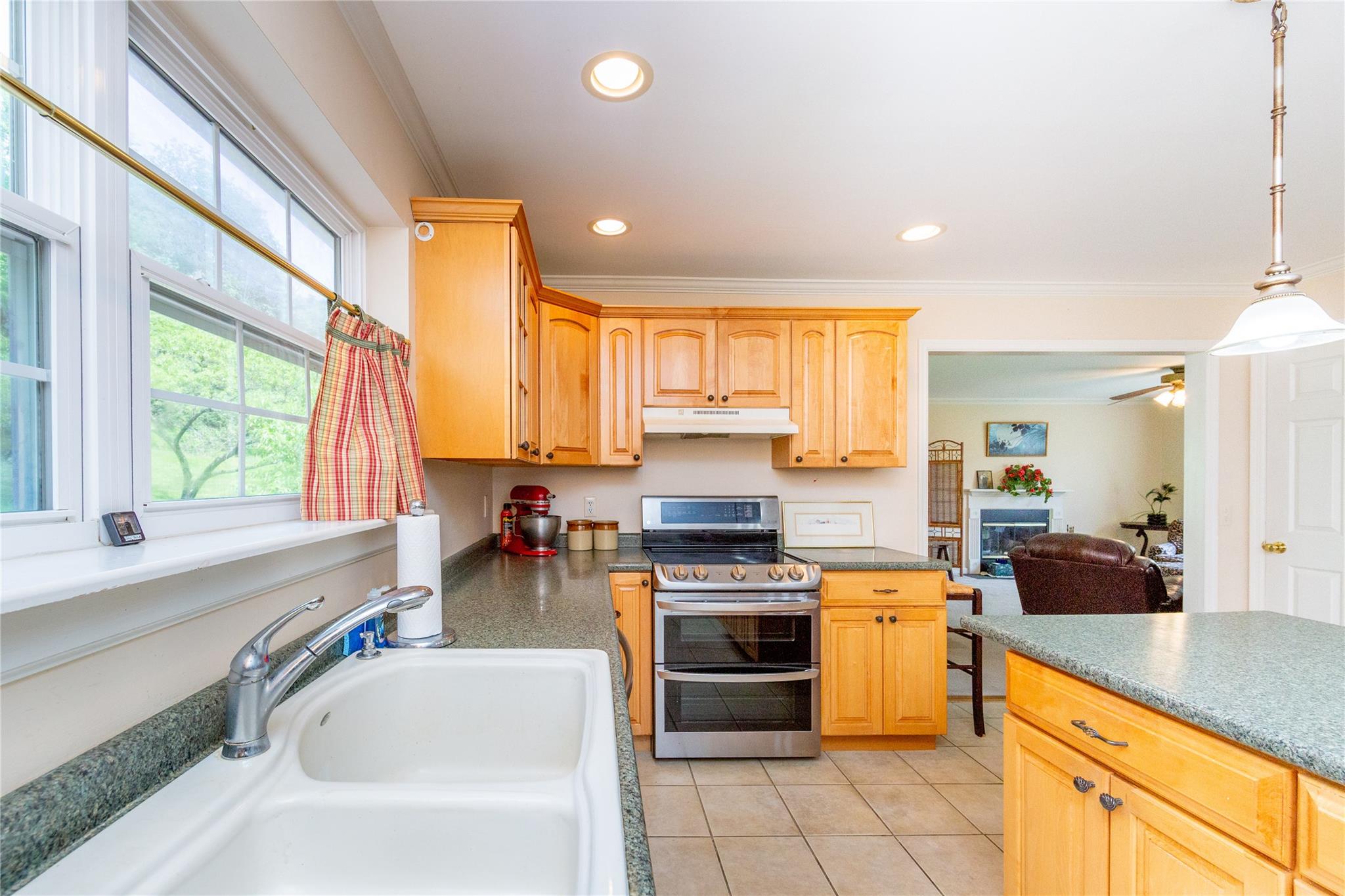 7 Watchhill Road, Pawling, New York image 15