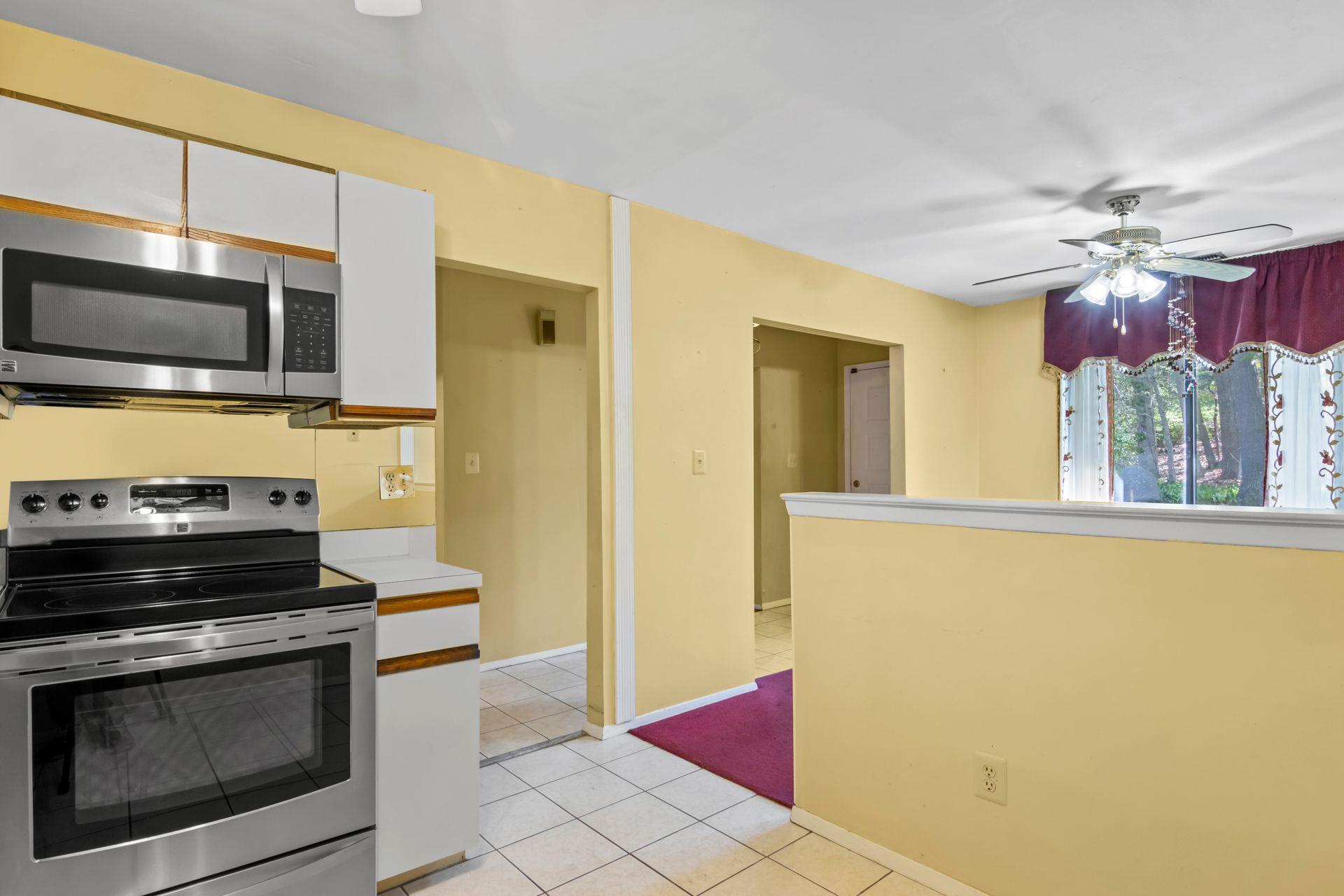 115 Birchwood Road, Coram, New York image 10