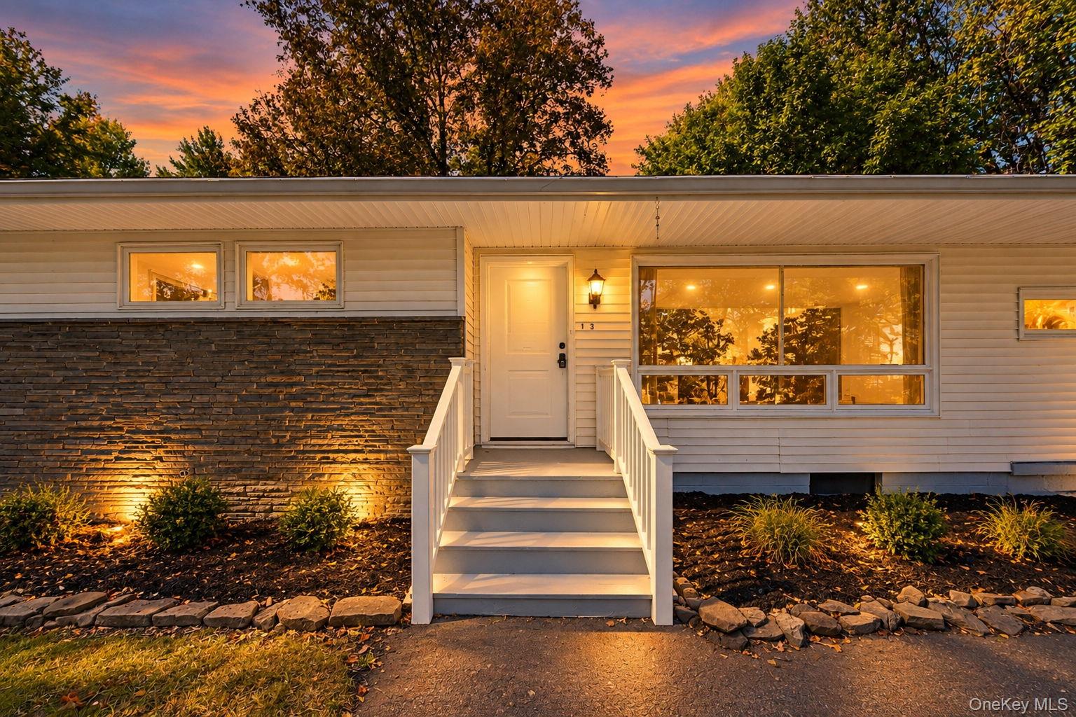 173 Ulster Avenue - Photo 2